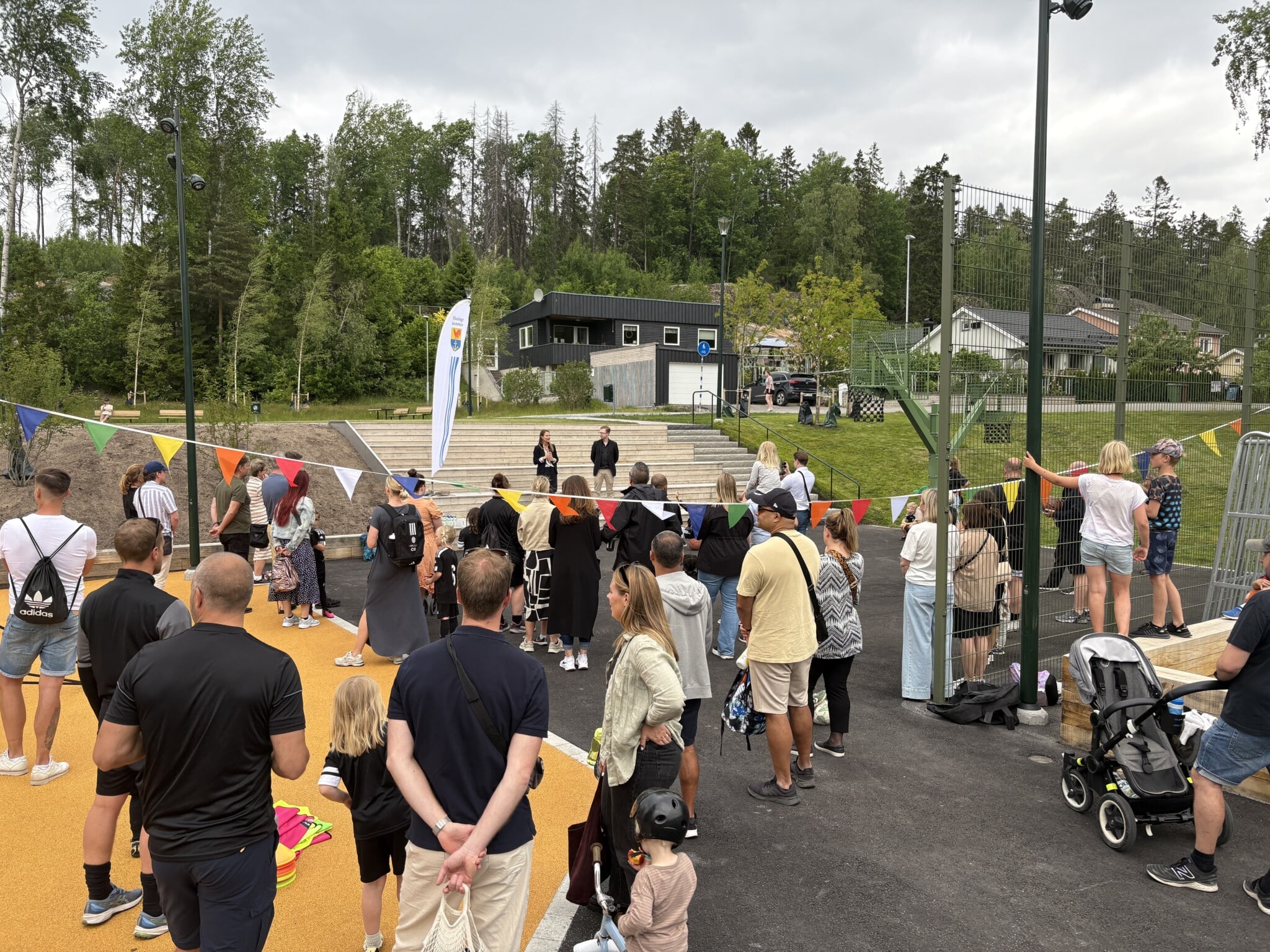 Kryssparken ligger vid Gaffelseglet/Storseglet i Vega
