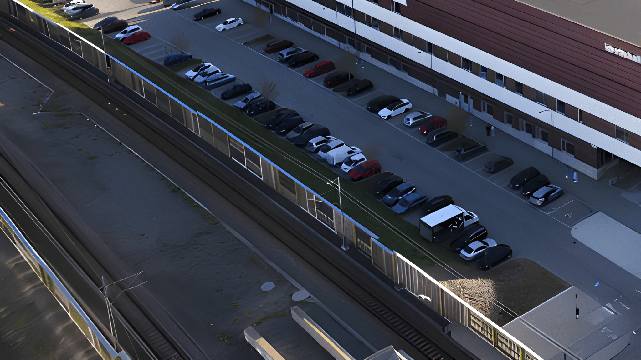 Bilar parkerade nära Vega pendeltågsstation i Haninge.